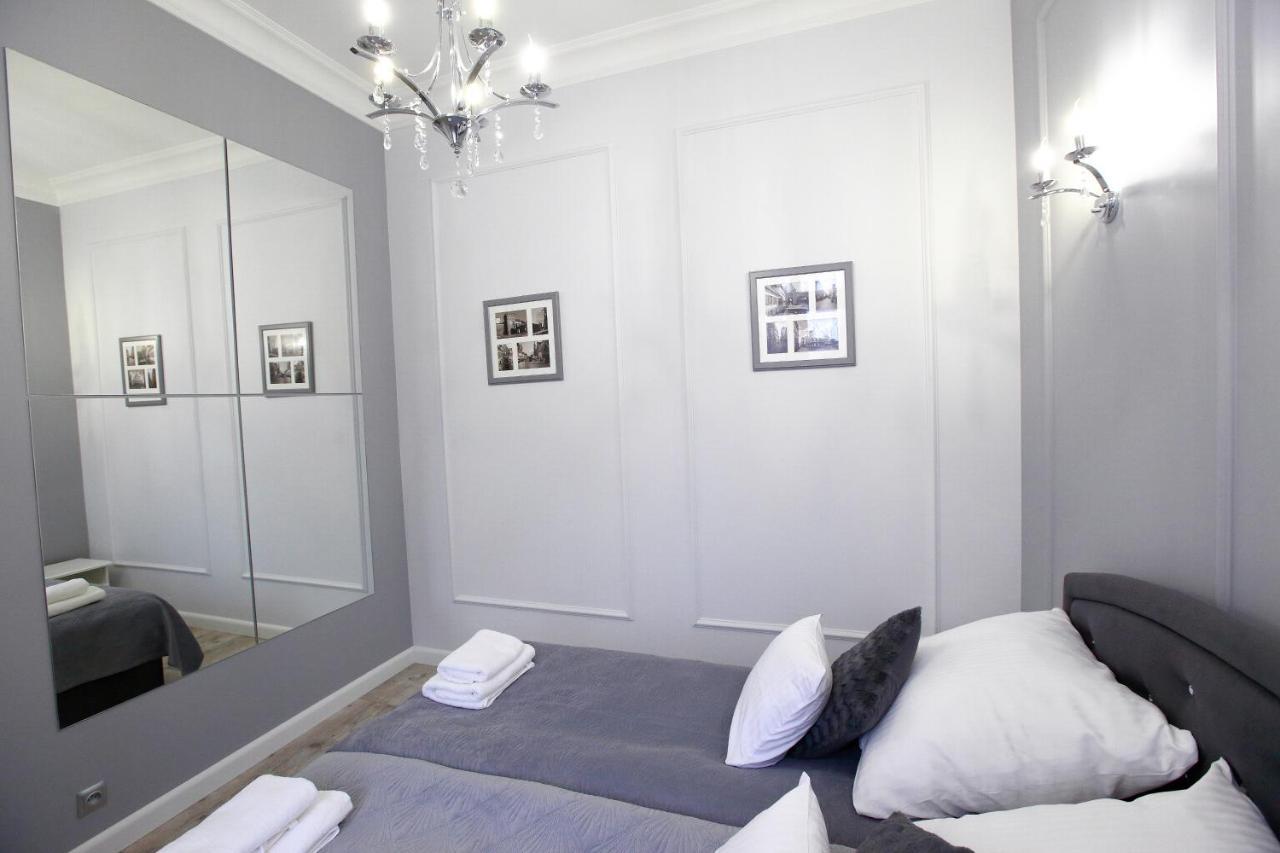 Apartament Krysztalowy Ac Progres Torun Luaran gambar